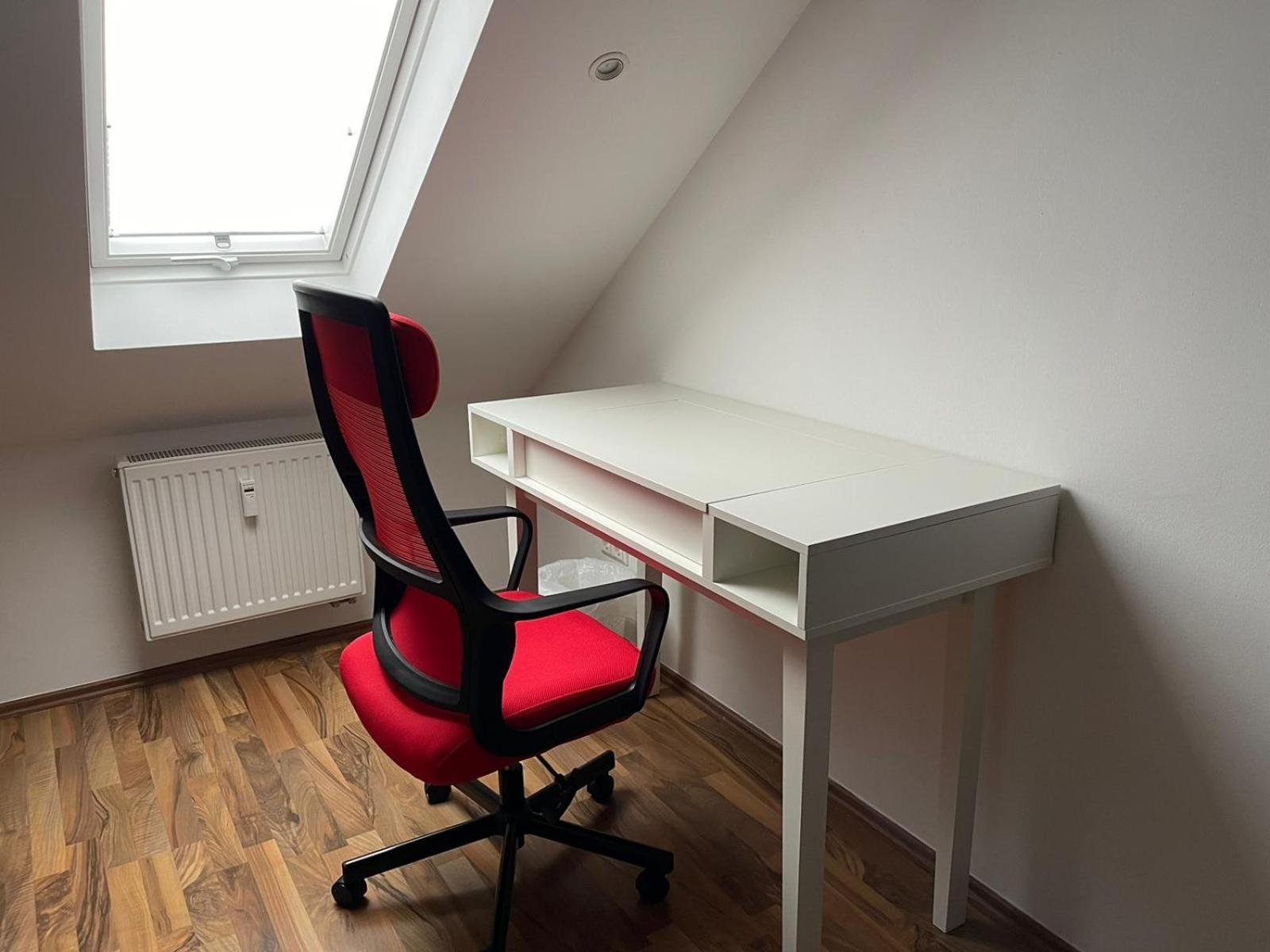 Geraeumige 3-zimmer-ferienwohnung Im Herzen Von Appartement Kassel