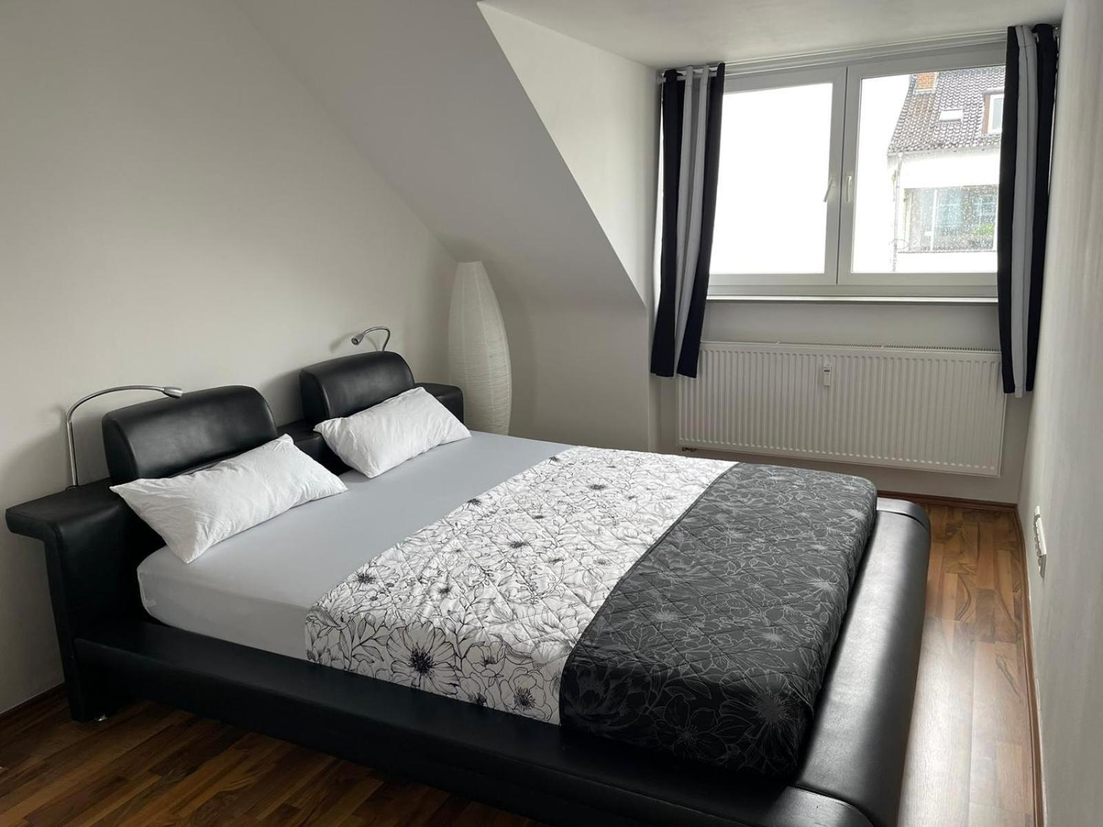 Geraeumige 3-zimmer-ferienwohnung Im Herzen Von *