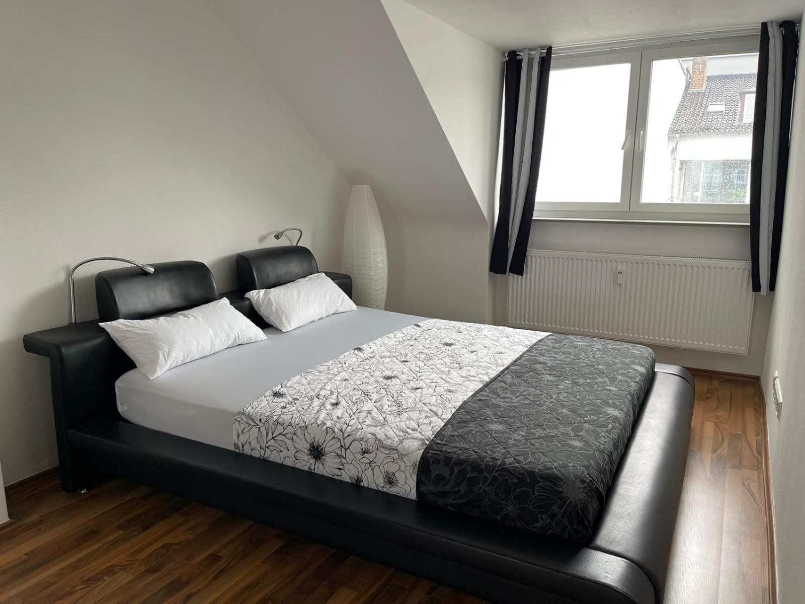 Appartement Geraeumige 3-zimmer-ferienwohnung Im Herzen Von Kassel
