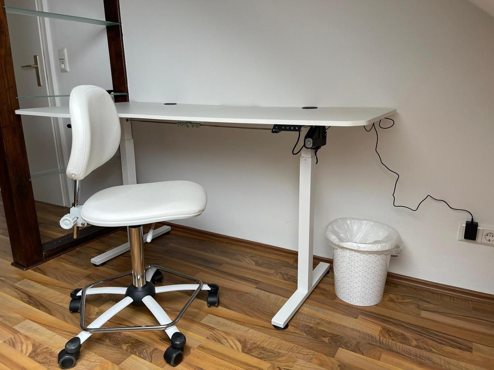 Geraeumige 3-zimmer-ferienwohnung Im Herzen Von Appartement