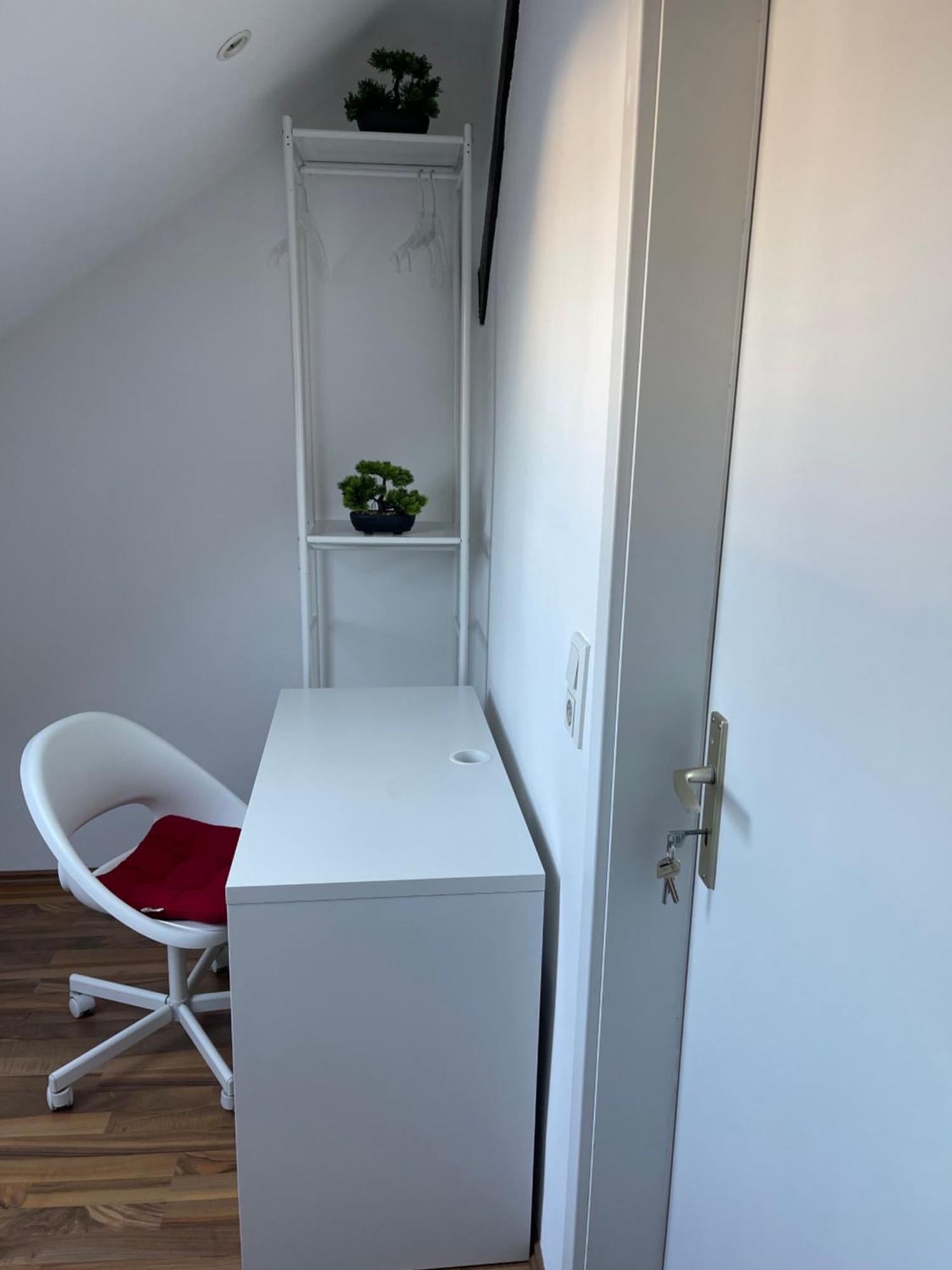 Appartement Geraeumige 3-zimmer-ferienwohnung Im Herzen Von Kassel