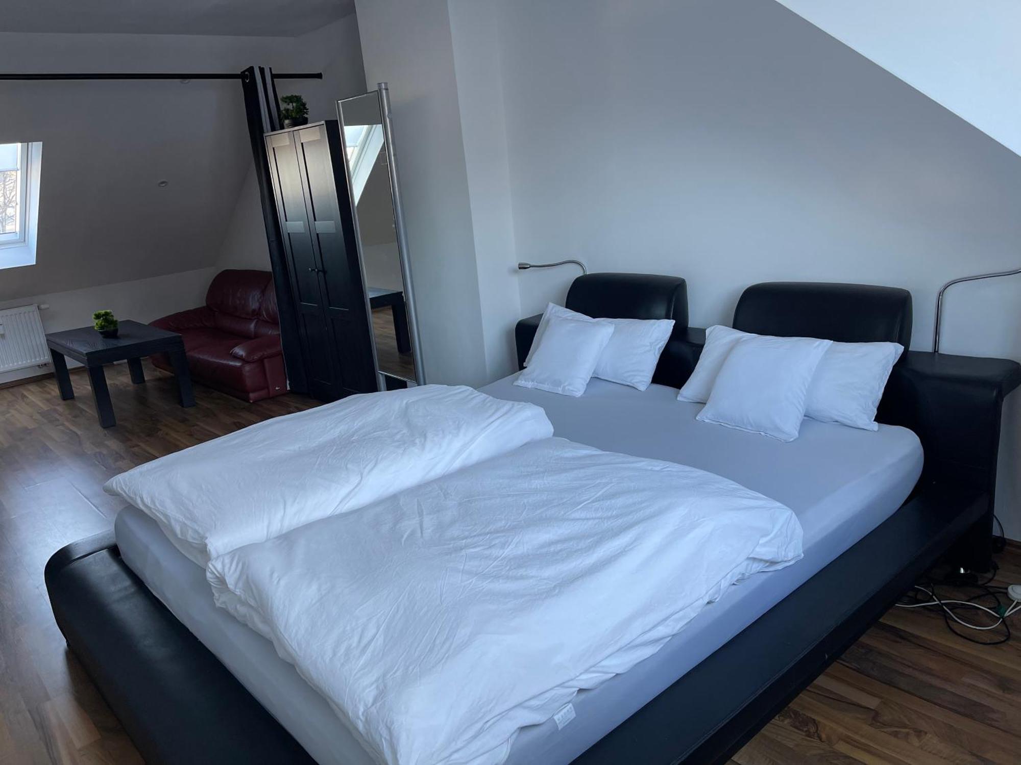 Geraeumige 3-zimmer-ferienwohnung Im Herzen Von * Kassel